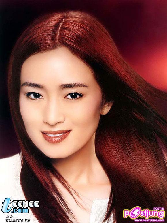 ดาราอายุเยอะและเป็นผู้หญิงที่ได้รับการขนานนามว่าสวยที่สุดในประเทศจีน"กงลี่"