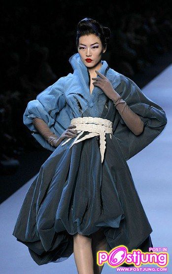 Christian Dior - Haute Couture Spring Summer 2011