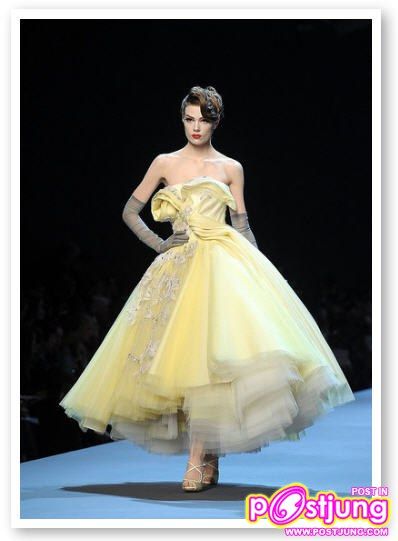 Christian Dior - Haute Couture Spring Summer 2011