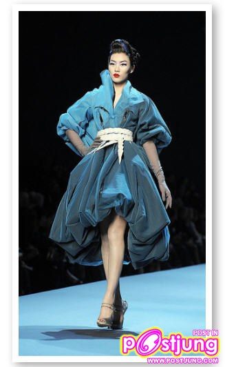 Christian Dior - Haute Couture Spring Summer 2011