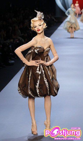Christian Dior - Haute Couture Spring Summer 2011