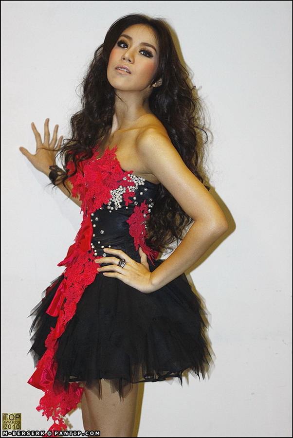 ขนมจีน & หวาย TOP AWARDS