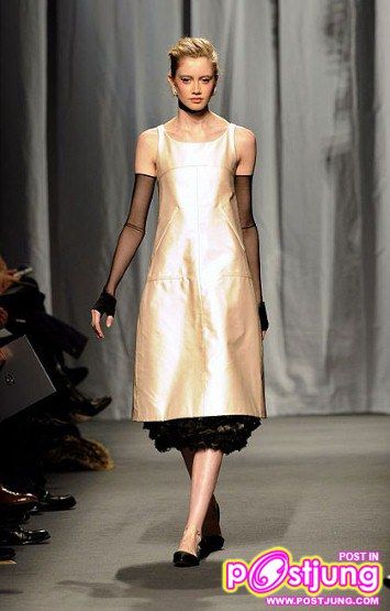 Chanel - Haute Couture Spring Summer 2011