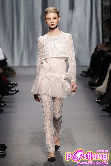 Chanel - Haute Couture Spring Summer 2011