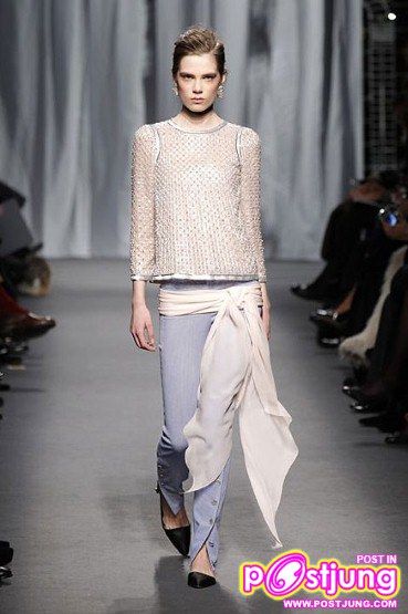 Chanel - Haute Couture Spring Summer 2011