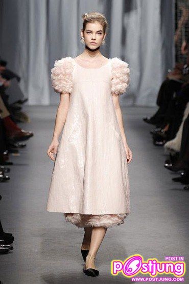 Chanel - Haute Couture Spring Summer 2011