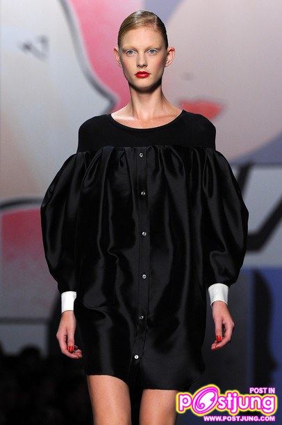Viktor & Rolf - Spring Summer 2011