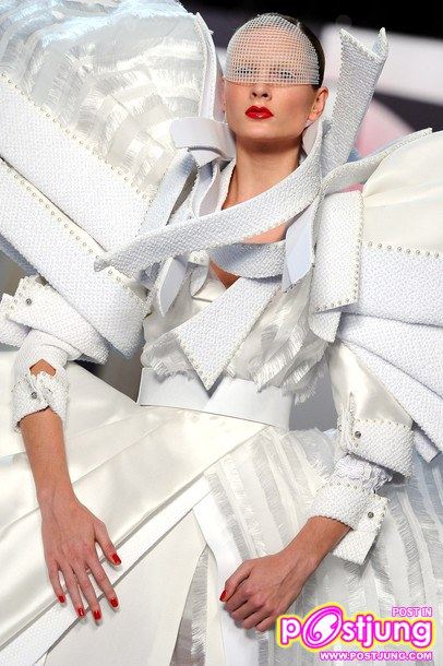 Viktor & Rolf - Spring Summer 2011