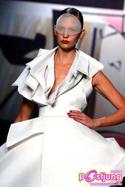 Viktor & Rolf - Spring Summer 2011