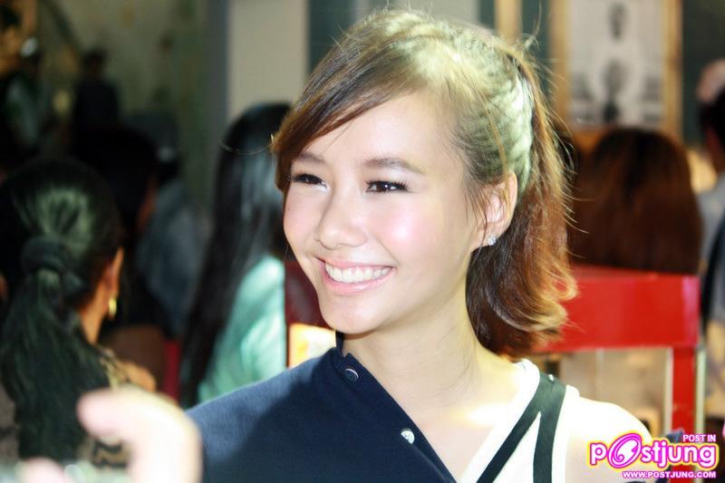 พอร์ช รุจ เต้ย เดินแบบแฟชั่น Lacoste @SiamParagon