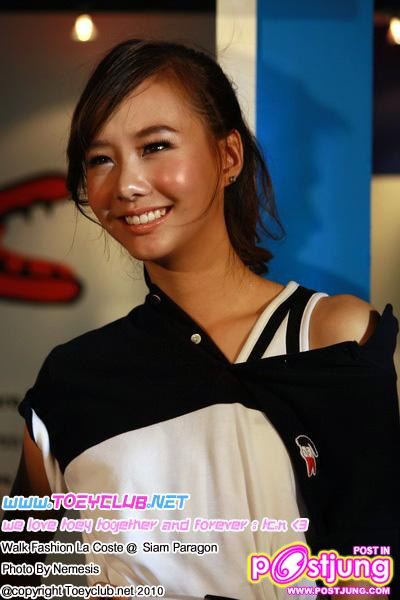 พอร์ช รุจ เต้ย เดินแบบแฟชั่น Lacoste @SiamParagon