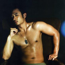 หนุ่มเข้ม.....