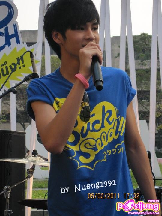 เก้า พีช แนท เอิร์ธ (Suckseed-โชว์) ลานPark @Siam