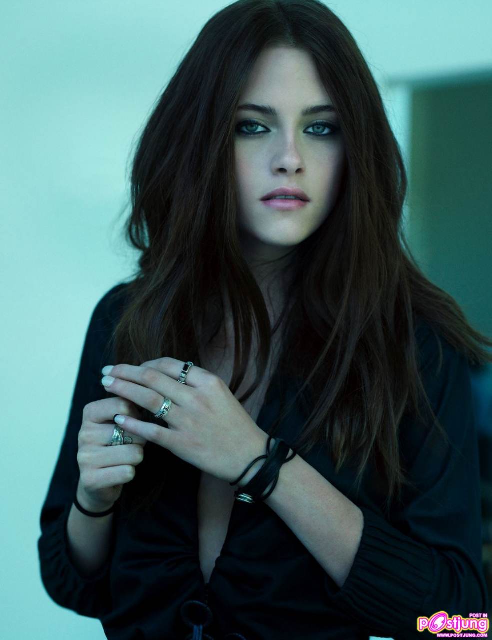 Emma Watson & Kristen Stewart