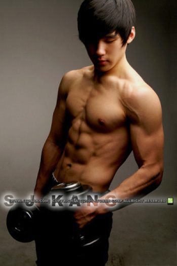 Trainer S.J. Kang