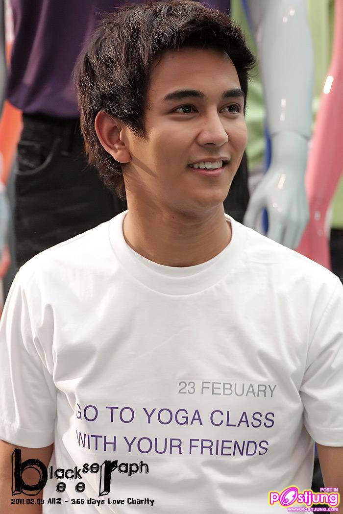 กัน ริท เซน งานเดินแบบ AIIZ 365 Days Love Charity @ Paradise Park