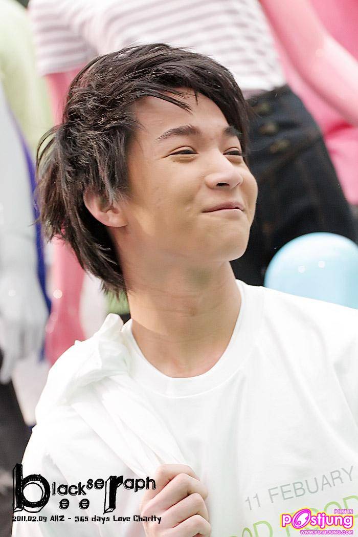 กัน ริท เซน งานเดินแบบ AIIZ 365 Days Love Charity @ Paradise Park