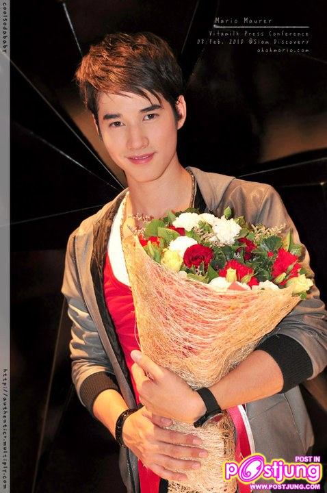 มาริโอ้ เกรซ โตโน่ งานเปิดตัวพรีเซนเตอร์ไวตามิ้ลค์ @Siam Discovery