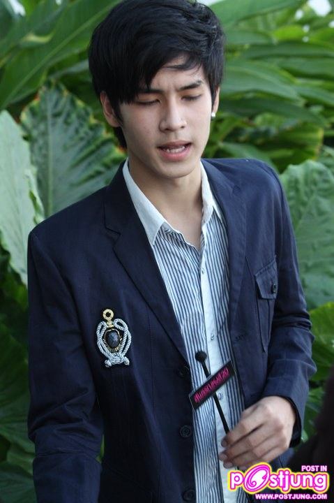 เก้า บันทึกเทปเชิญชวนเข้าร่วมงาน สุพรรณหงส์ ครั้งที่ ๒๐