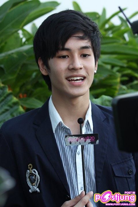 เก้า บันทึกเทปเชิญชวนเข้าร่วมงาน สุพรรณหงส์ ครั้งที่ ๒๐