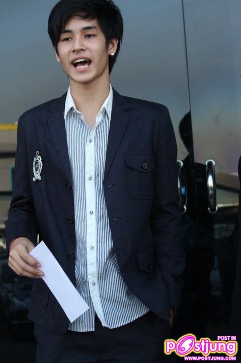 เก้า บันทึกเทปเชิญชวนเข้าร่วมงาน สุพรรณหงส์ ครั้งที่ ๒๐