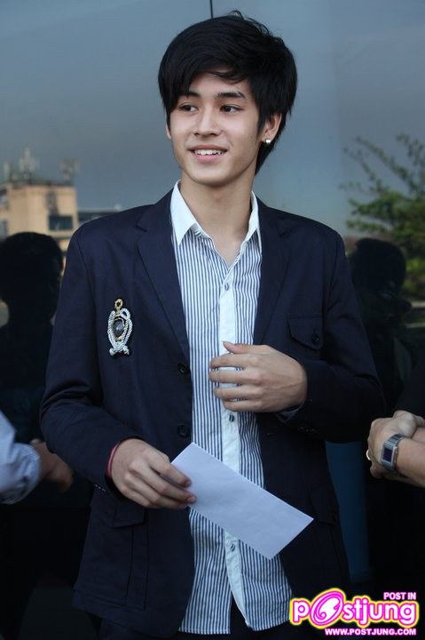 เก้า บันทึกเทปเชิญชวนเข้าร่วมงาน สุพรรณหงส์ ครั้งที่ ๒๐