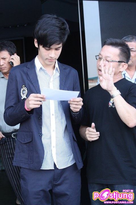 เก้า บันทึกเทปเชิญชวนเข้าร่วมงาน สุพรรณหงส์ ครั้งที่ ๒๐