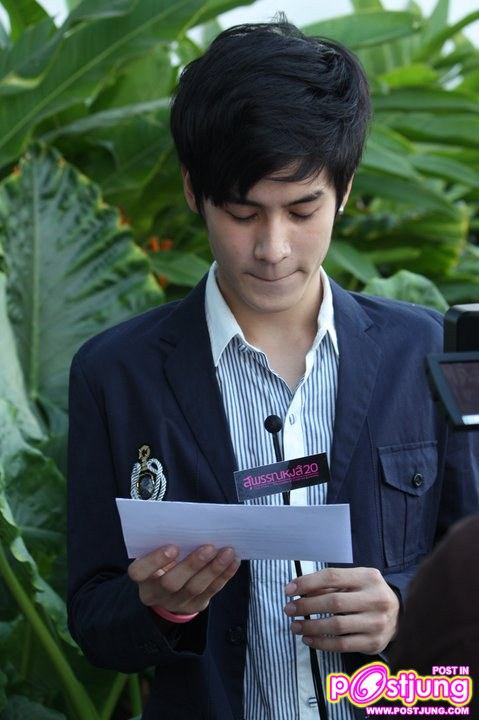 เก้า บันทึกเทปเชิญชวนเข้าร่วมงาน สุพรรณหงส์ ครั้งที่ ๒๐