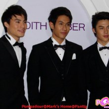 หมาก อ๋อม นาวินต้าร์ เดินแบบงานThe Legacy of Judith Leiber