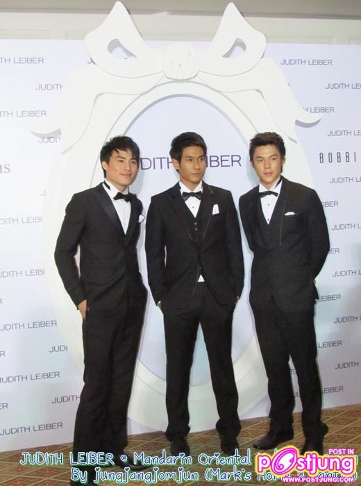 หมาก อ๋อม นาวินต้าร์ เดินแบบงานThe Legacy of Judith Leiber