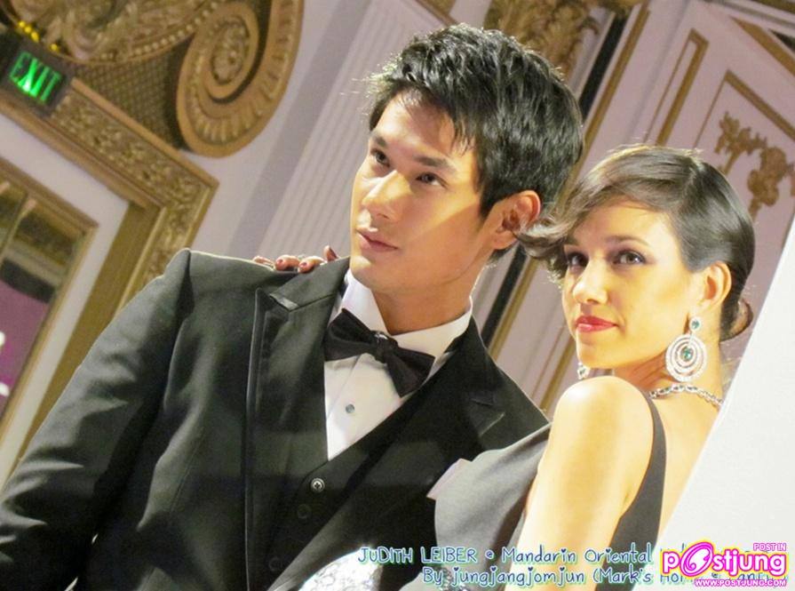 หมาก อ๋อม นาวินต้าร์ เดินแบบงานThe Legacy of Judith Leiber