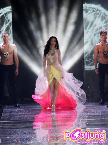 อั้มพัชราภา งานSunsilk the Perfect Co-Creations Runway