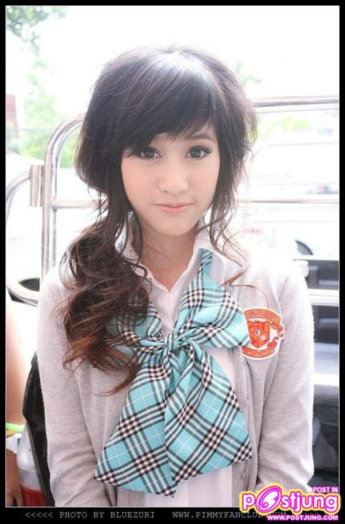 พี่พิม SWEE D...  เธอมาพร้อมความน่ารัก