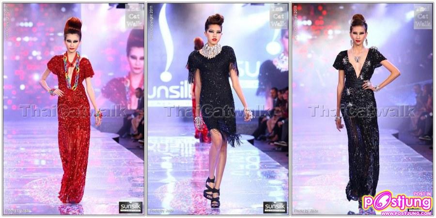 ภาพงาน Sunsilk The Perfect Co-Creations RunwayCrystal Runway กลางแม่น้ำเจ้าพระยา