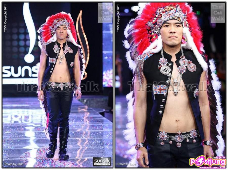 ภาพงาน Sunsilk The Perfect Co-Creations RunwayCrystal Runway กลางแม่น้ำเจ้าพระยา