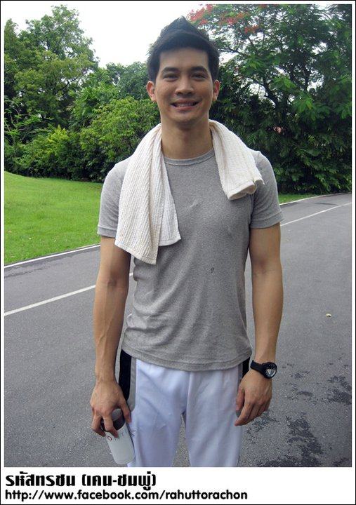 เคน ชมพู่ กับรหัสทรชนฉายที่ประเทศจีน