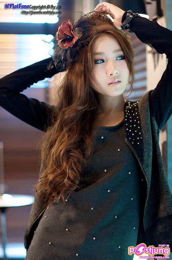 พลอยฝน สวยใสน่ารัก