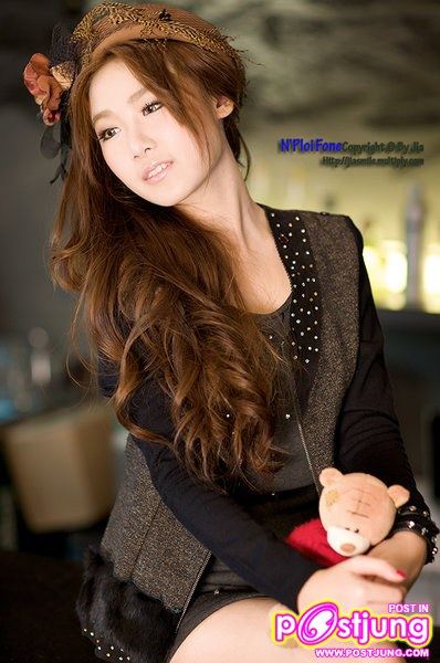 พลอยฝน สวยใสน่ารัก