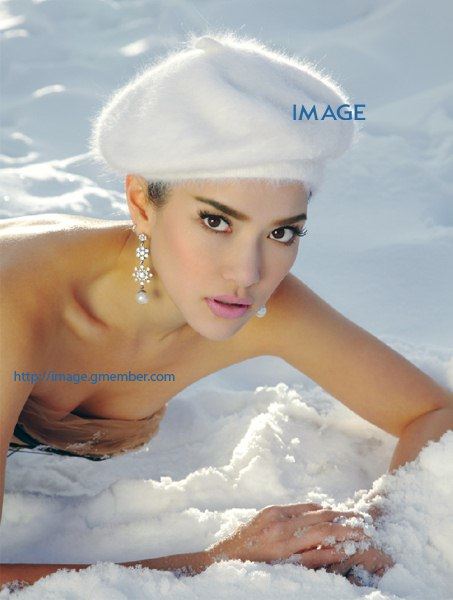 อ้อม พิยดา พาลุยหิมะแบบสวยๆ ในIMAGE vol. 24 no. 2 February 2011
