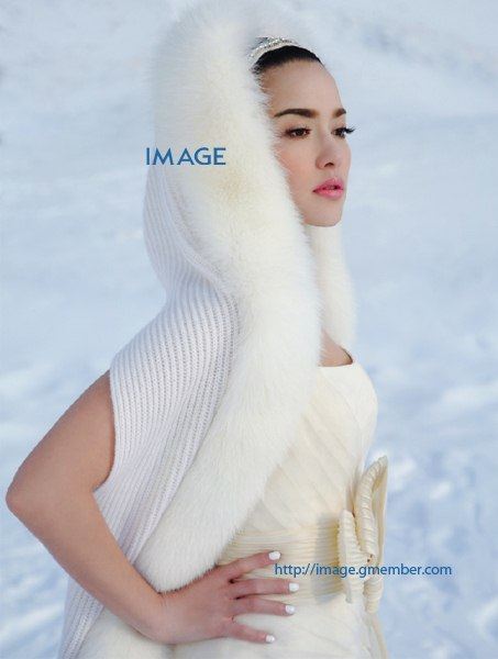 อ้อม พิยดา พาลุยหิมะแบบสวยๆ ในIMAGE vol. 24 no. 2 February 2011
