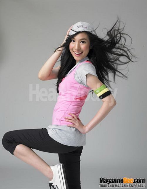 นางเอกน้องใหม่ แห่ง เอ็กซ์แซก