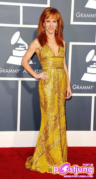 GRAMMY 2011 RED CARPET GOWNS