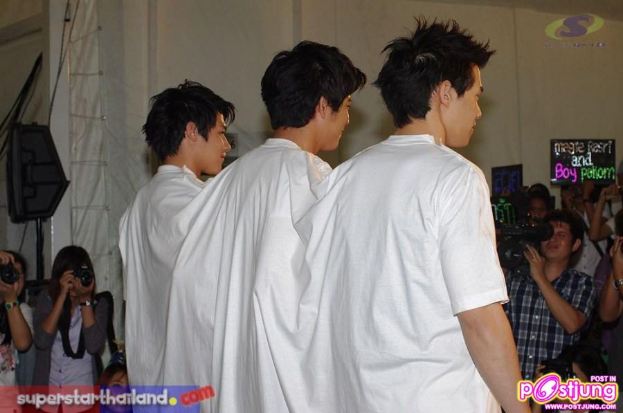 หมาก พอร์ช (มิ้นต์)ชาลิดา มาร์กี้ ณัฐ @งานSupersports Soccer Month Fever