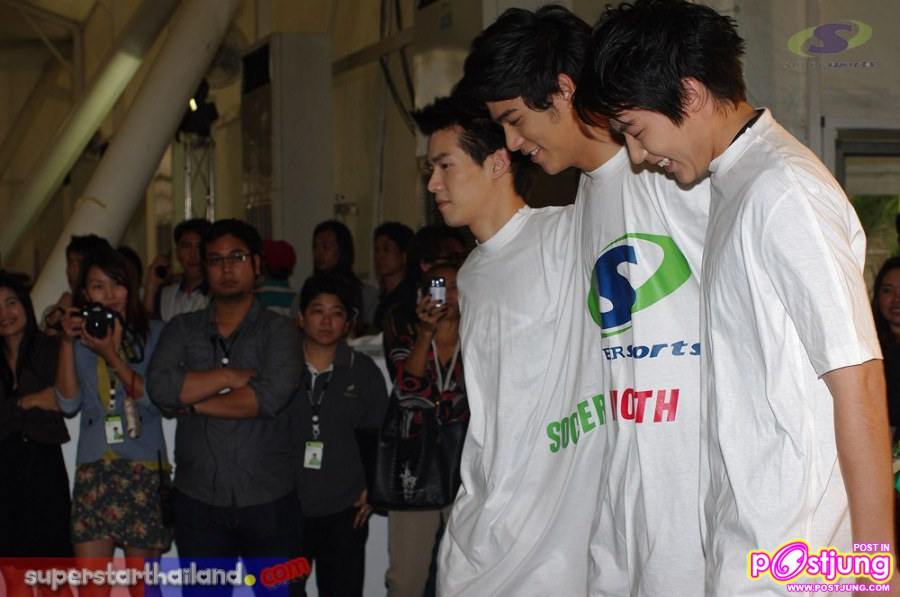 หมาก พอร์ช (มิ้นต์)ชาลิดา มาร์กี้ ณัฐ @งานSupersports Soccer Month Fever