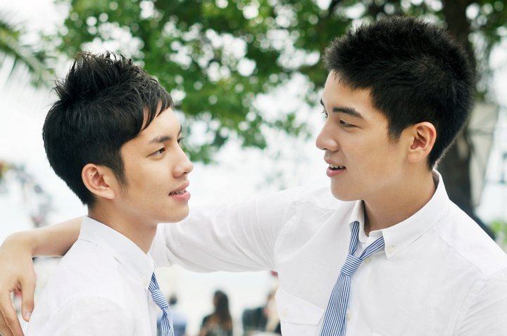 หนังเรื่อง "รัก" An Ordinary Love Story