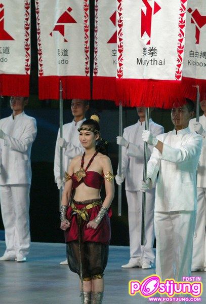 เคยเห็นกันหรือยัง? แก้ม กวินตรา พาชุด spirit of fighting ไปโชว์ที่งาน World Martial Arts Expo 2010