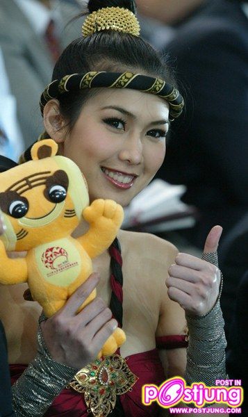 เคยเห็นกันหรือยัง? แก้ม กวินตรา พาชุด spirit of fighting ไปโชว์ที่งาน World Martial Arts Expo 2010