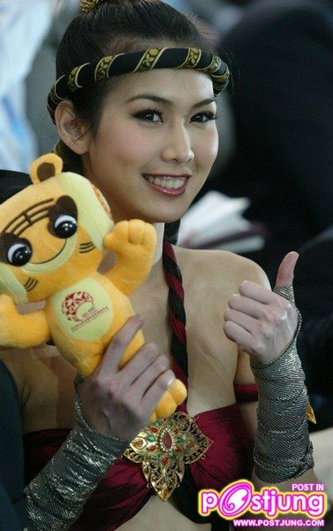 เคยเห็นกันหรือยัง? แก้ม กวินตรา พาชุด spirit of fighting ไปโชว์ที่งาน World Martial Arts Expo 2010
