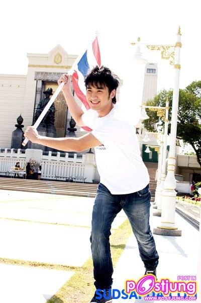 เบี้องหลังถ่ายแบบของ17หนุ่มหล่อใน..คนหล่อขอทำดีปี4