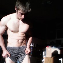 หนุ่มล่ำ อกสวย